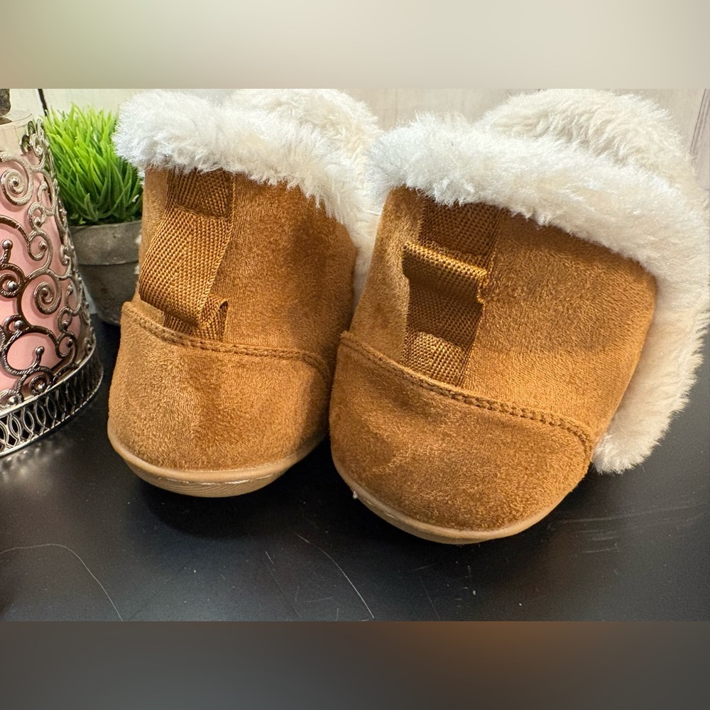 Sonoma Tan and Cream Cozy Slippers - Picture 2 of 4